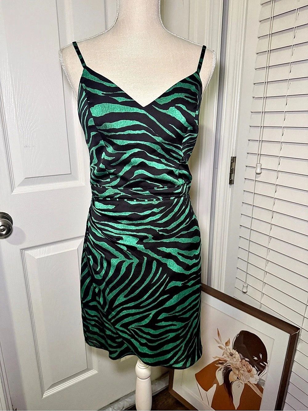 Dress the Population Briella Mini Zebra Print Dress Green Size Small NWOT